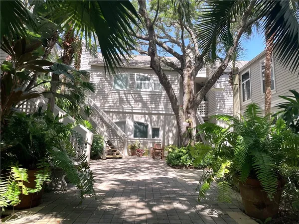 $8,500 | 1235 Winding Oaks Circle East, Unit 505, Vero Beach, FL 32963