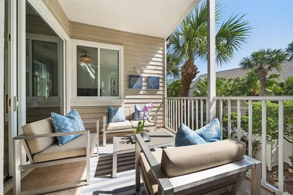 $8,500 | 1235 Winding Oaks Circle East, Unit 505, Vero Beach, FL 32963