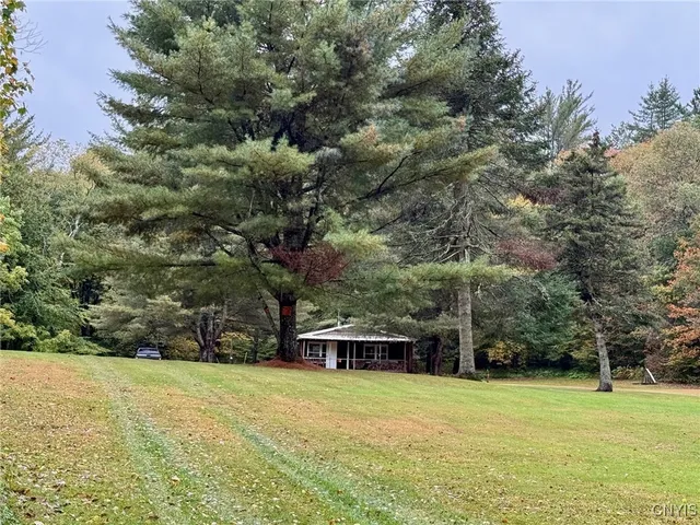 $139,900 | 371 Fox Road, Redfield, NY 13437