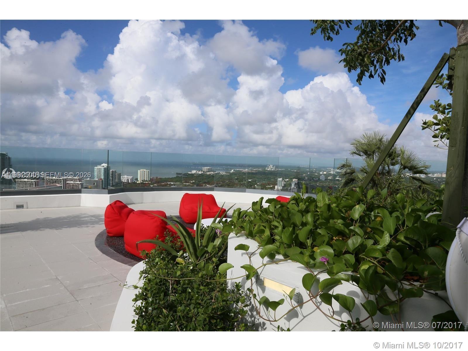 55 Southwest 9th Street, Unit 3709 Miami, FL 33130 - Photo 46 of 52 a picture of flowers