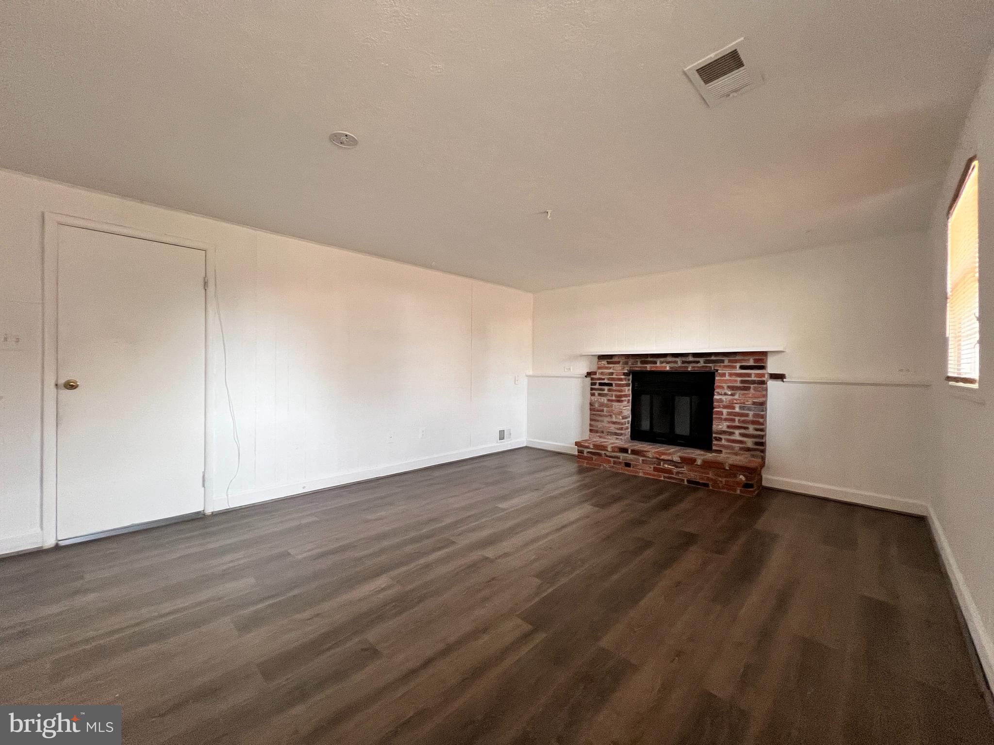 19229 Staleybridge Road Germantown, MD 20876 - Photo 17 of 36 Gallery Image 17