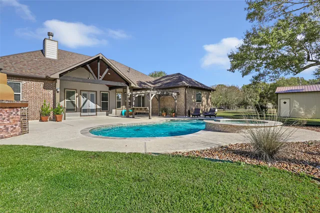 $599,900 | 9006 Water Buck Lane, Conroe, TX 77303