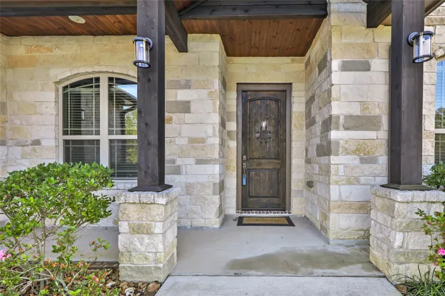 $599,900 | 9006 Water Buck Lane, Conroe, TX 77303