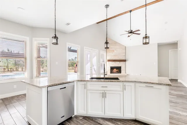 $599,900 | 9006 Water Buck Lane, Conroe, TX 77303