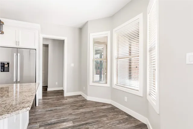 $599,900 | 9006 Water Buck Lane, Conroe, TX 77303