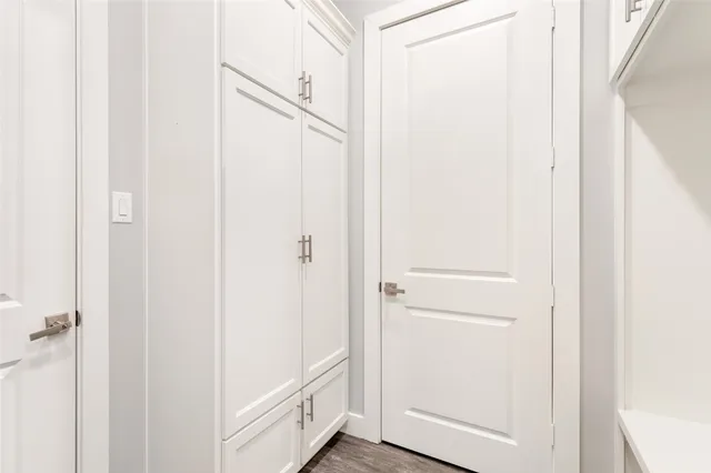 $599,900 | 9006 Water Buck Lane, Conroe, TX 77303