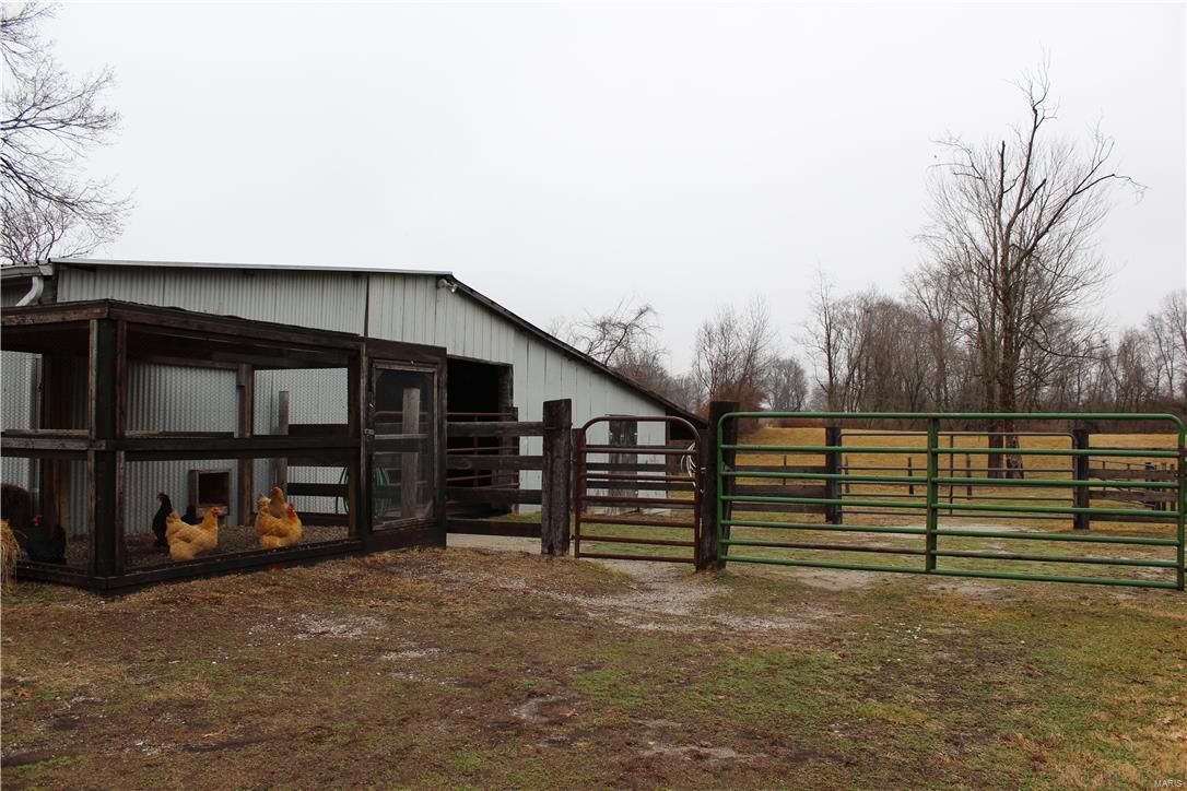 3717 Drexelius Road Alton, IL 62002 - Photo 27 of 43