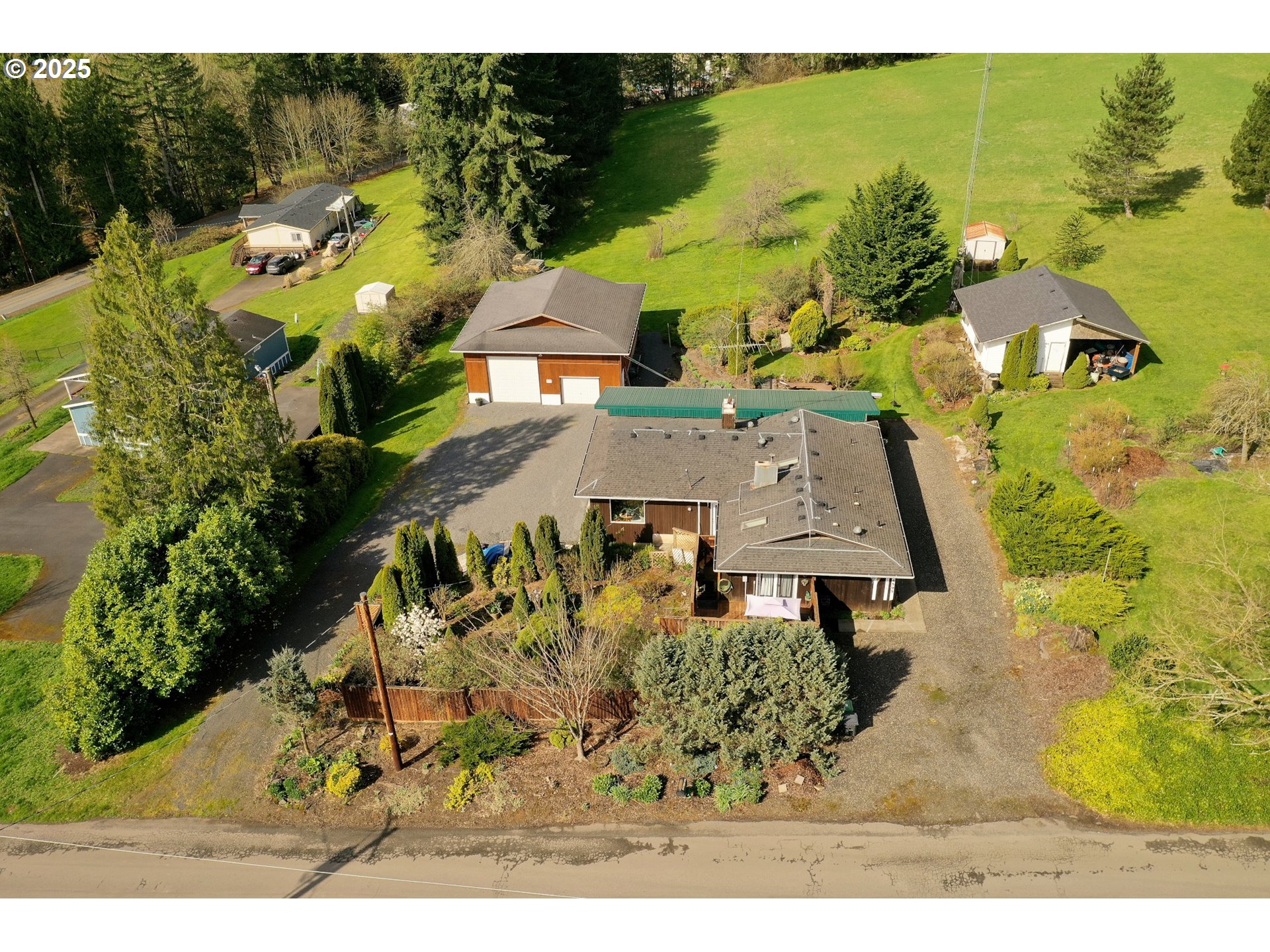 64595 McDermott Road Deer Island, OR 97054 - Photo 3 of 48 Gallery Image 3
