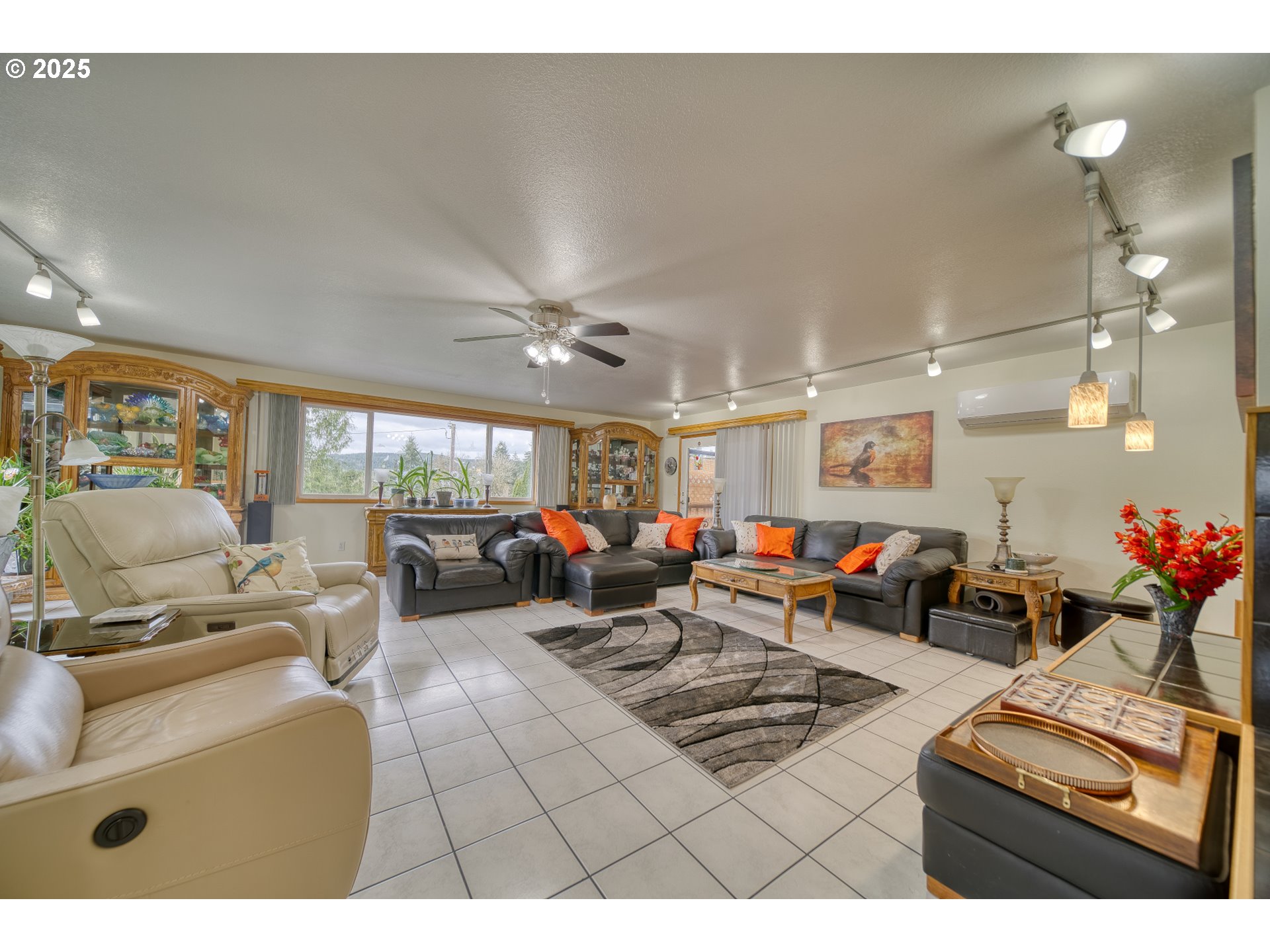 64595 McDermott Road Deer Island, OR 97054 - Photo 6 of 48 Gallery Image 6