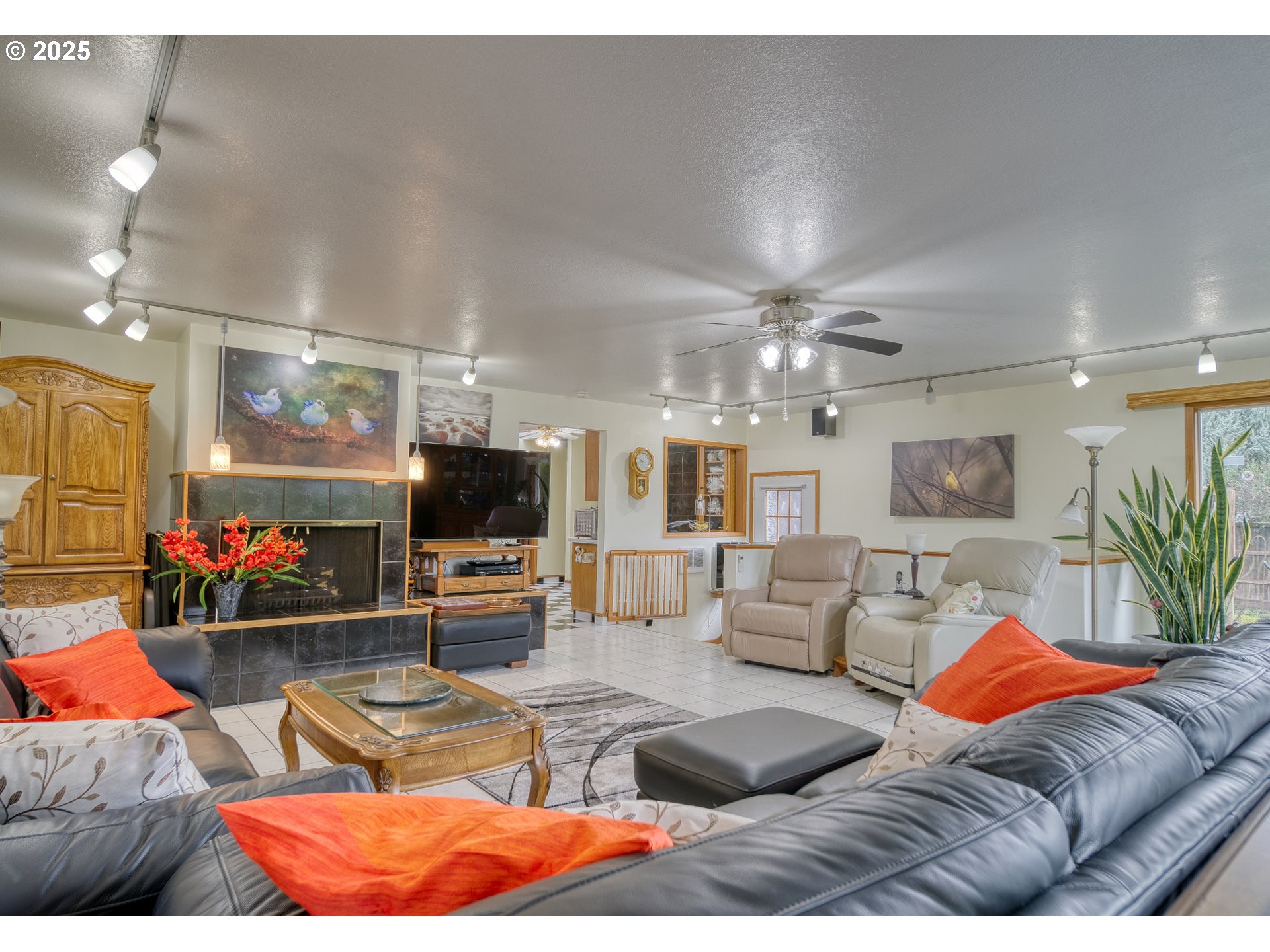64595 McDermott Road Deer Island, OR 97054 - Photo 7 of 48 Gallery Image 7