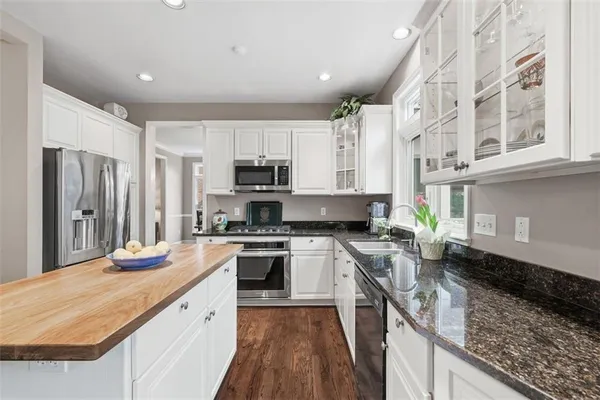 $900,000 | 121 Drake Drive, Wexford, PA 15090