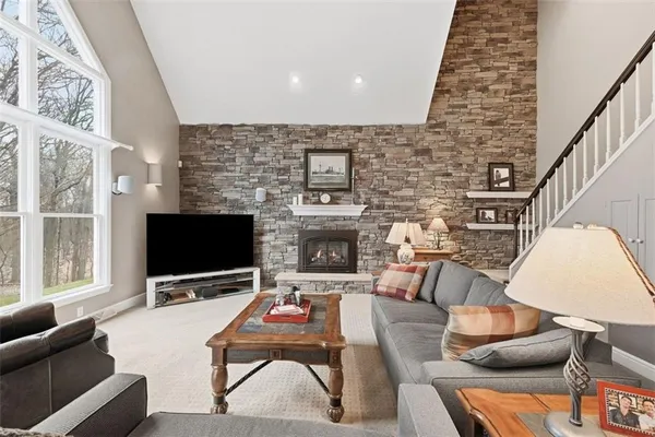 $900,000 | 121 Drake Drive, Wexford, PA 15090