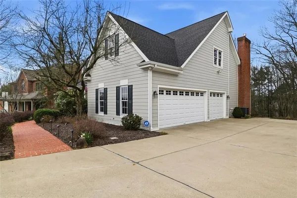 $900,000 | 121 Drake Drive, Wexford, PA 15090