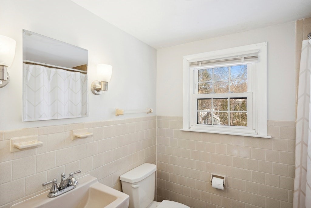 22 Washington Road Northborough, MA 01532 - Photo 13 of 30 Gallery Image 13