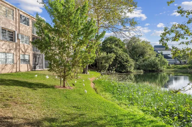 $386,878 | 8450 Southwest 154th Cir Court, Unit 204, Miami, FL 33193