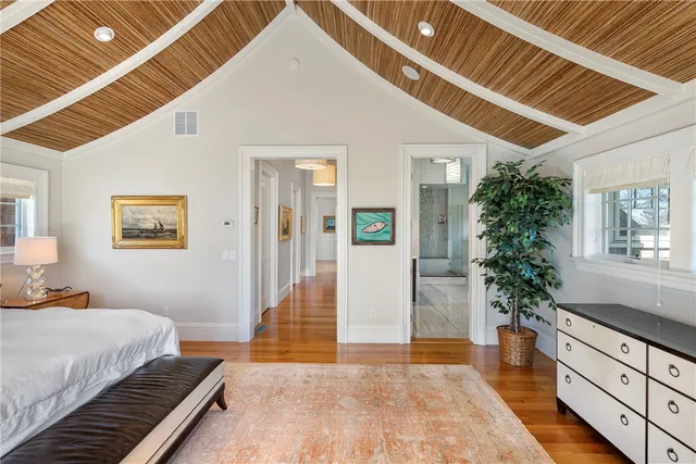 $8,395,000 | 10 Ocean Lawn Lane, Newport, RI 02840