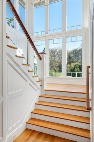 $8,395,000 | 10 Ocean Lawn Lane, Newport, RI 02840