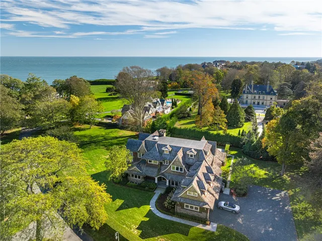 $8,395,000 | 10 Ocean Lawn Lane, Newport, RI 02840