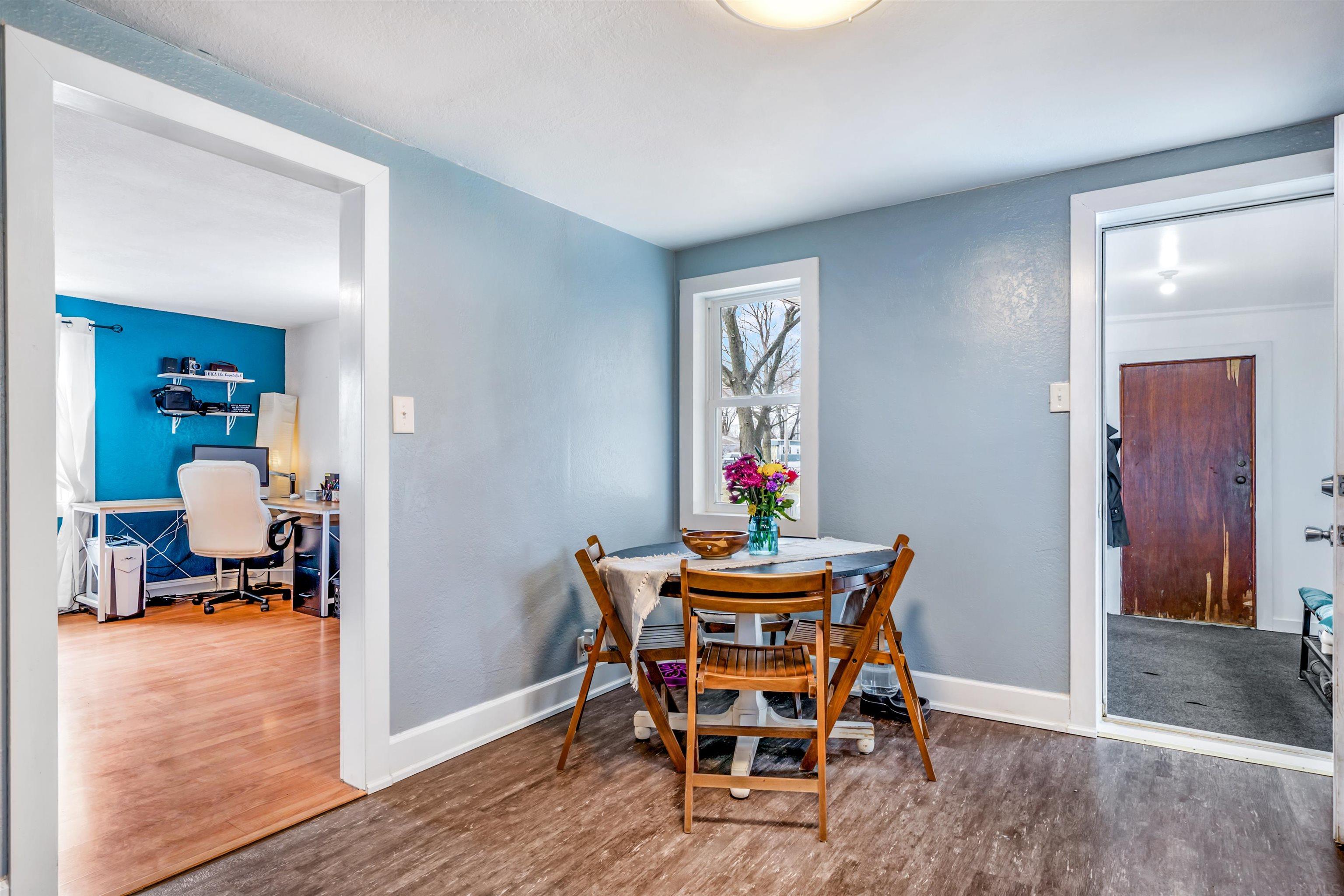 2312 Maplewood Road Fort Wayne, IN 46819 - Photo 12 of 25