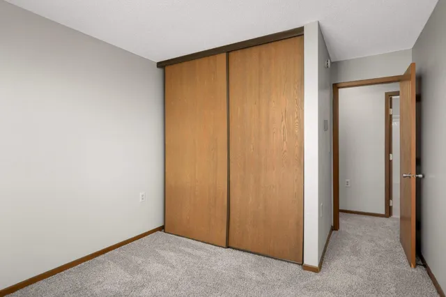 $115,000 | 221 Grand Avenue West, Unit 316, South St. Paul, MN 55075