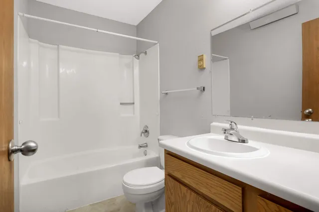 $115,000 | 221 Grand Avenue West, Unit 316, South St. Paul, MN 55075