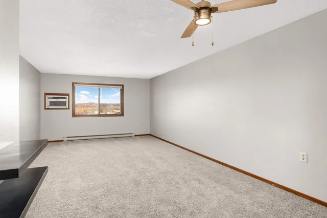 $115,000 | 221 Grand Avenue West, Unit 316, South St. Paul, MN 55075