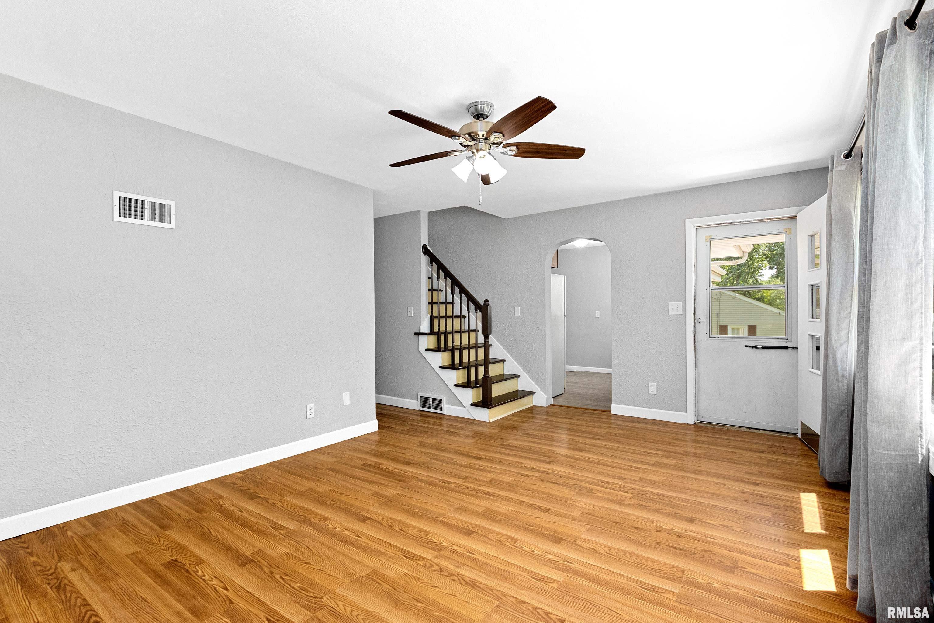 1437 East Resthaven Road Peoria, IL 61615 - Photo 11 of 25 Gallery Image 11