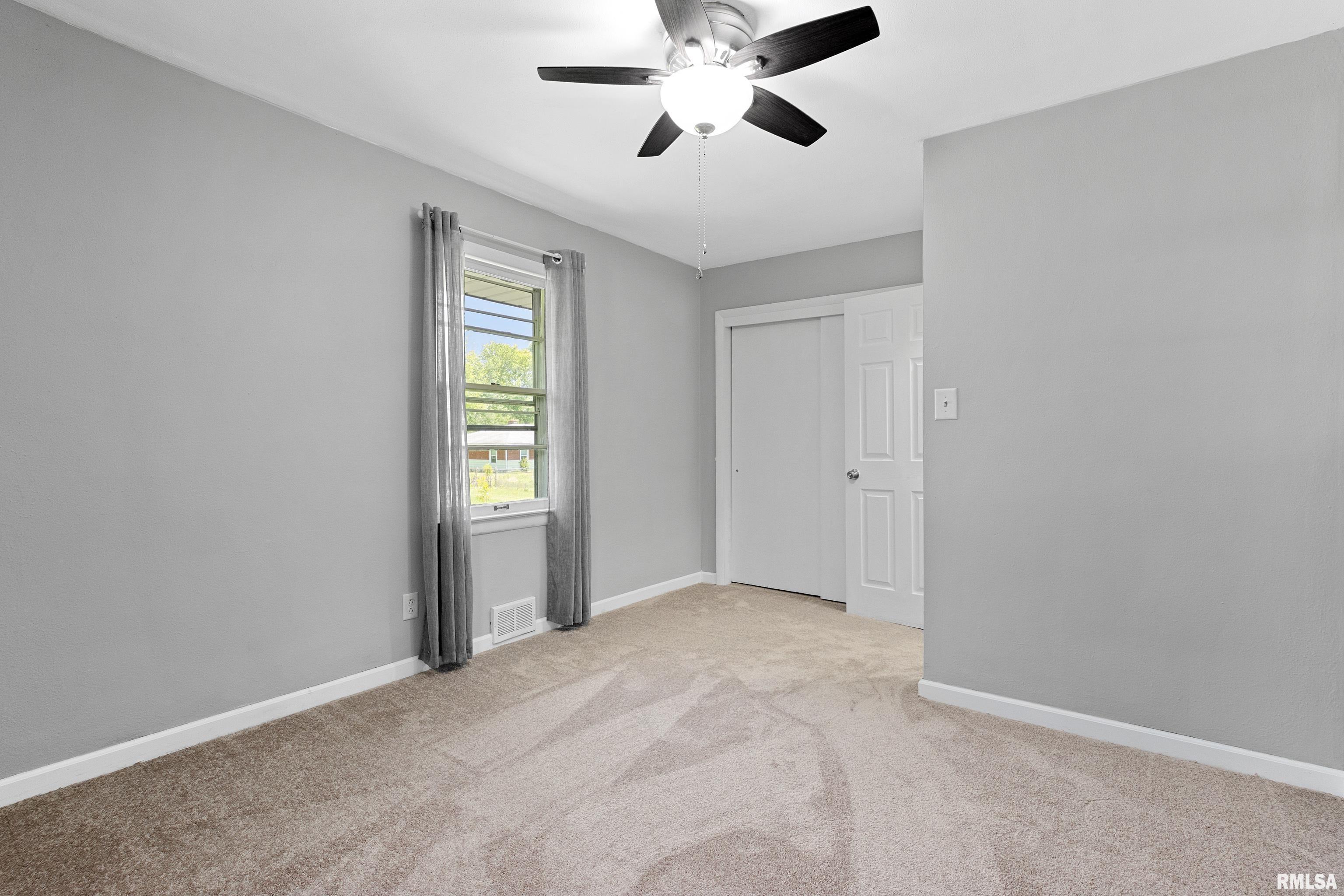 1437 East Resthaven Road Peoria, IL 61615 - Photo 18 of 25 Gallery Image 18