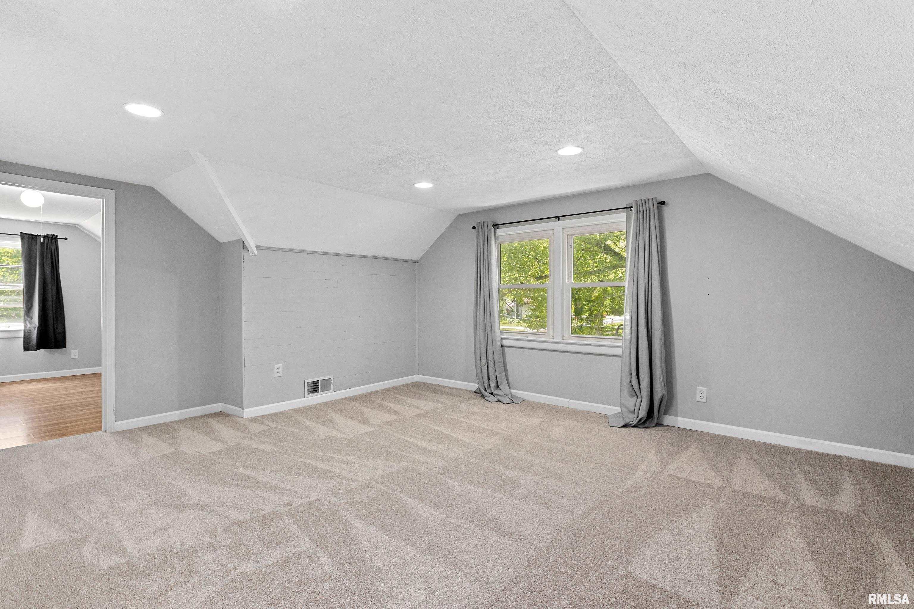 1437 East Resthaven Road Peoria, IL 61615 - Photo 20 of 25 Gallery Image 20
