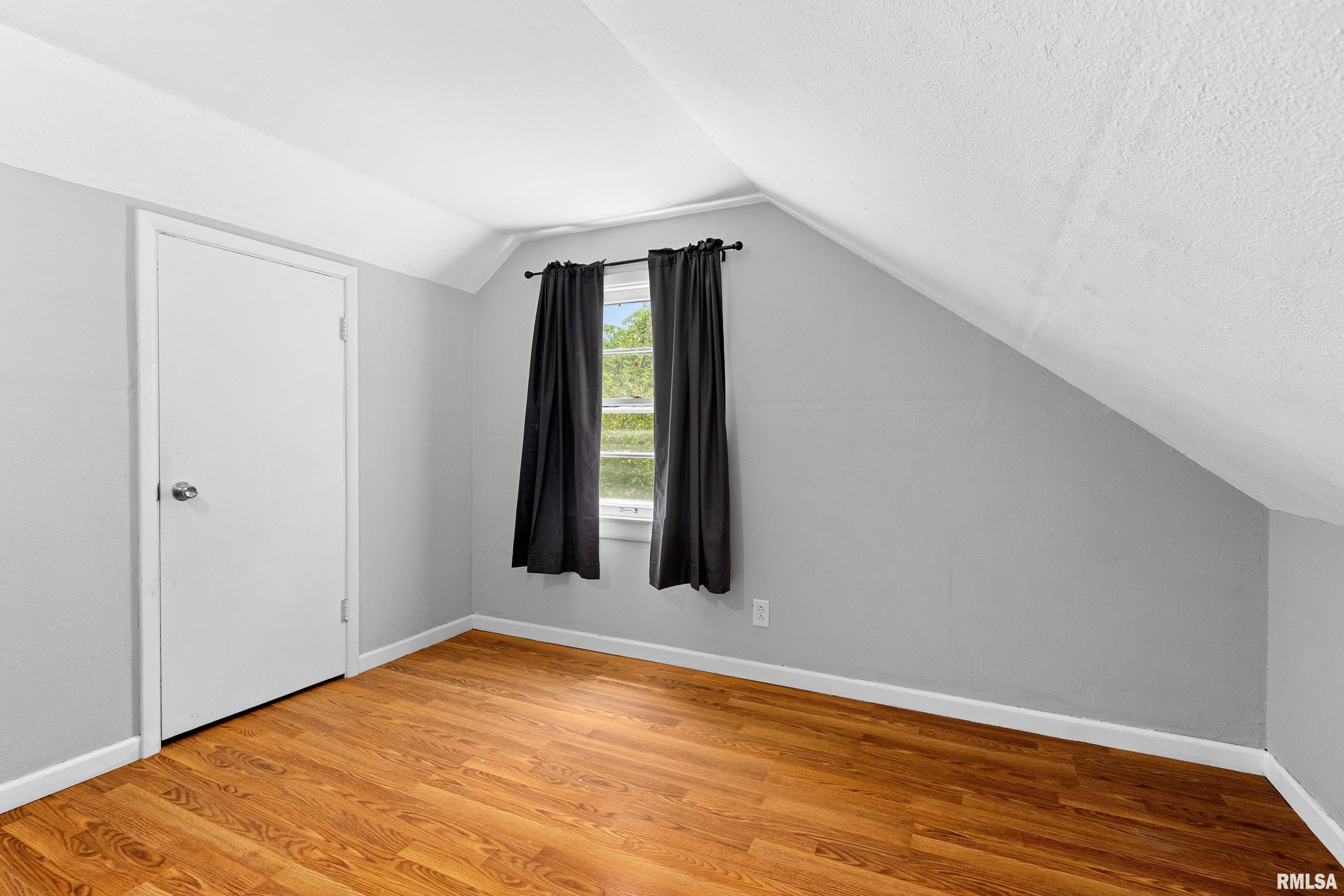 1437 East Resthaven Road Peoria, IL 61615 - Photo 23 of 25 Gallery Image 23