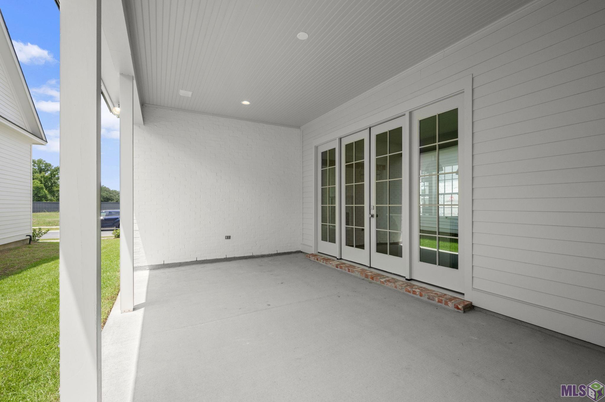 1726 Rue De Grand Baton Rouge, LA 70808 - Photo 31 of 40