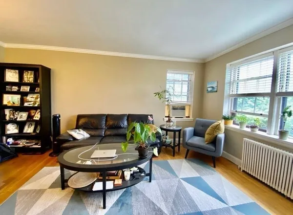$2,350 | 12 Kilsyth Terrace, Unit 42, Boston, MA 02135