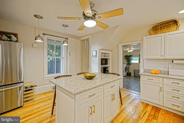 a view of a entryway door of the house