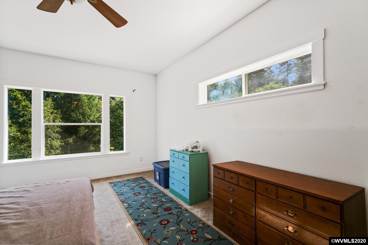 16200 Oakdale Road Dallas, OR 97338 - Photo 24 of 37