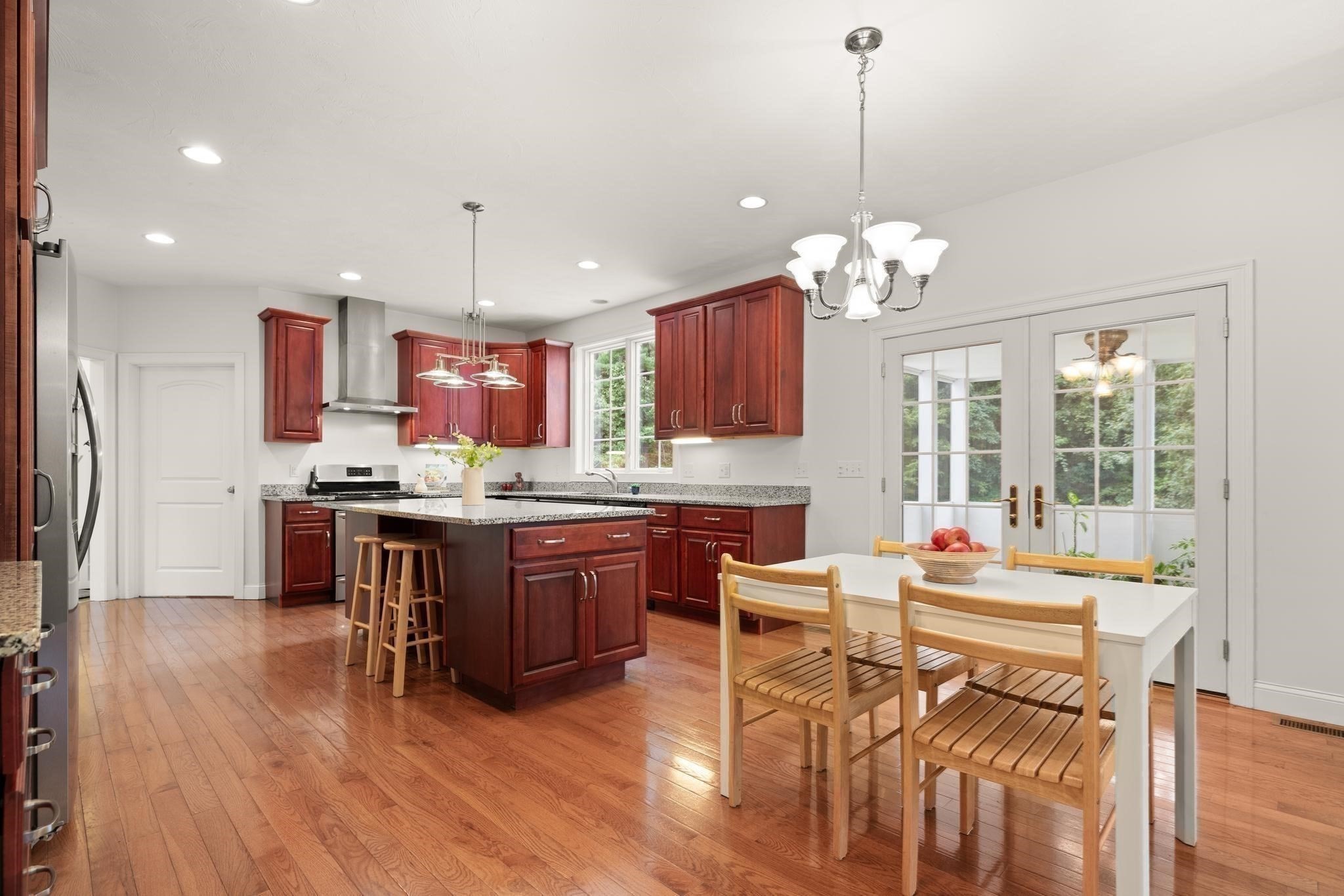 983 Depot Road Boxborough, MA 01719 - Photo 6 of 31 Gallery Image 6