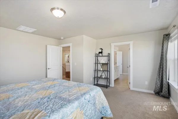 $565,000 | 3729 South Maple Ridge Avenue, Nampa, ID 83686