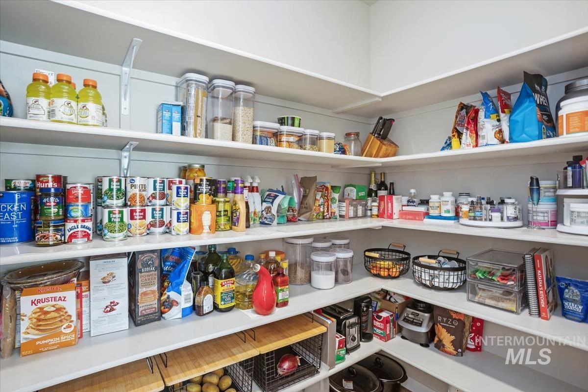 3729 South Maple Ridge Avenue Nampa, ID 83686 - Photo 36 of 46 View of storage area