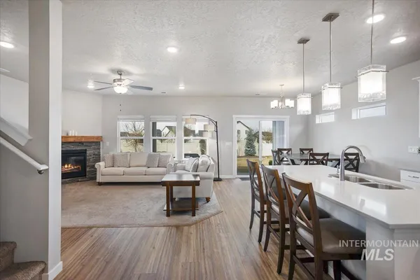 $565,000 | 3729 South Maple Ridge Avenue, Nampa, ID 83686