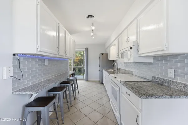 $588,500 | 123 Georgetown Road, Unit 19, Kitty Hawk, NC 27949