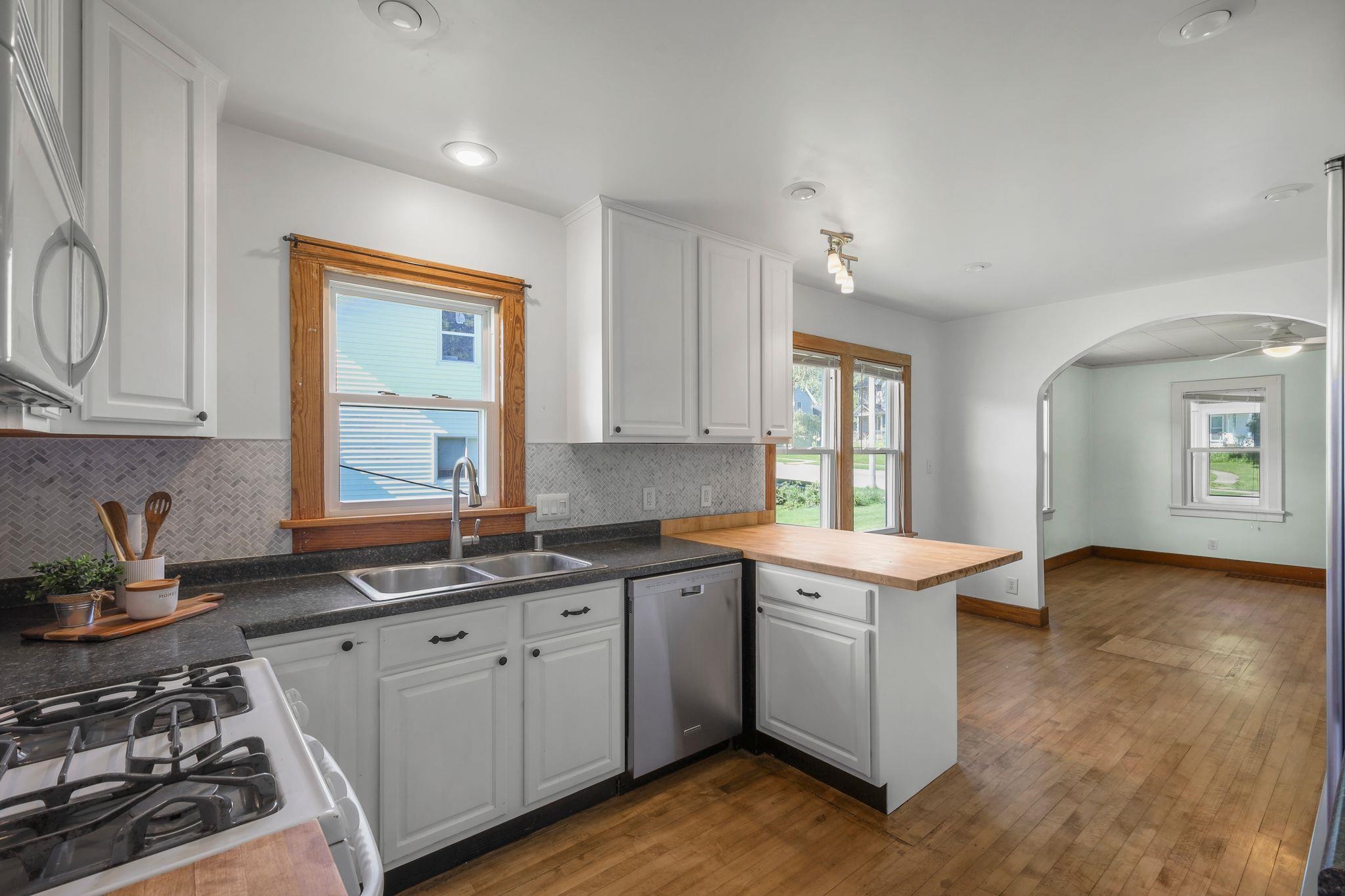 224 South Main Street Oregon, WI 53575 - Photo 14 of 42