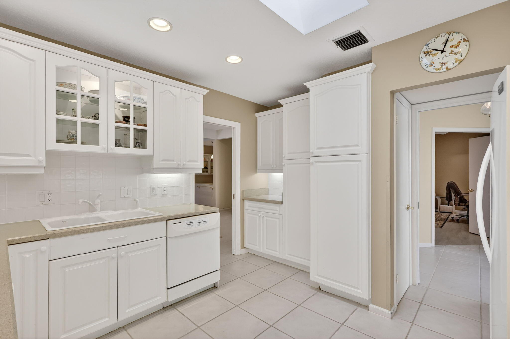 5422 Southeast Meredith Terrace Stuart, FL 34997 - Photo 15 of 56 24-web-or-mls-7R7A2108