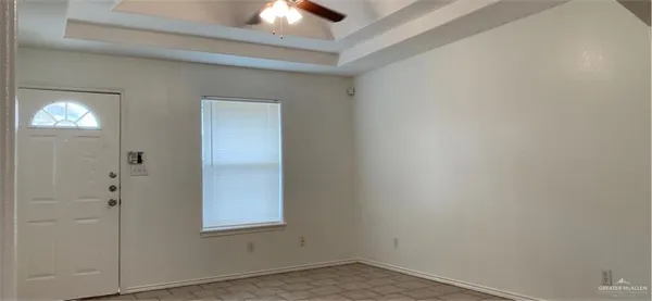 $800 | 2407 Moonlight Lane, Unit 3, Edinburg, TX 78541