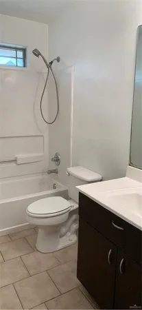 $800 | 2407 Moonlight Lane, Unit 3, Edinburg, TX 78541
