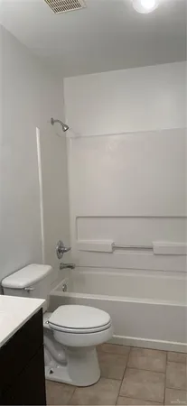 $800 | 2407 Moonlight Lane, Unit 3, Edinburg, TX 78541