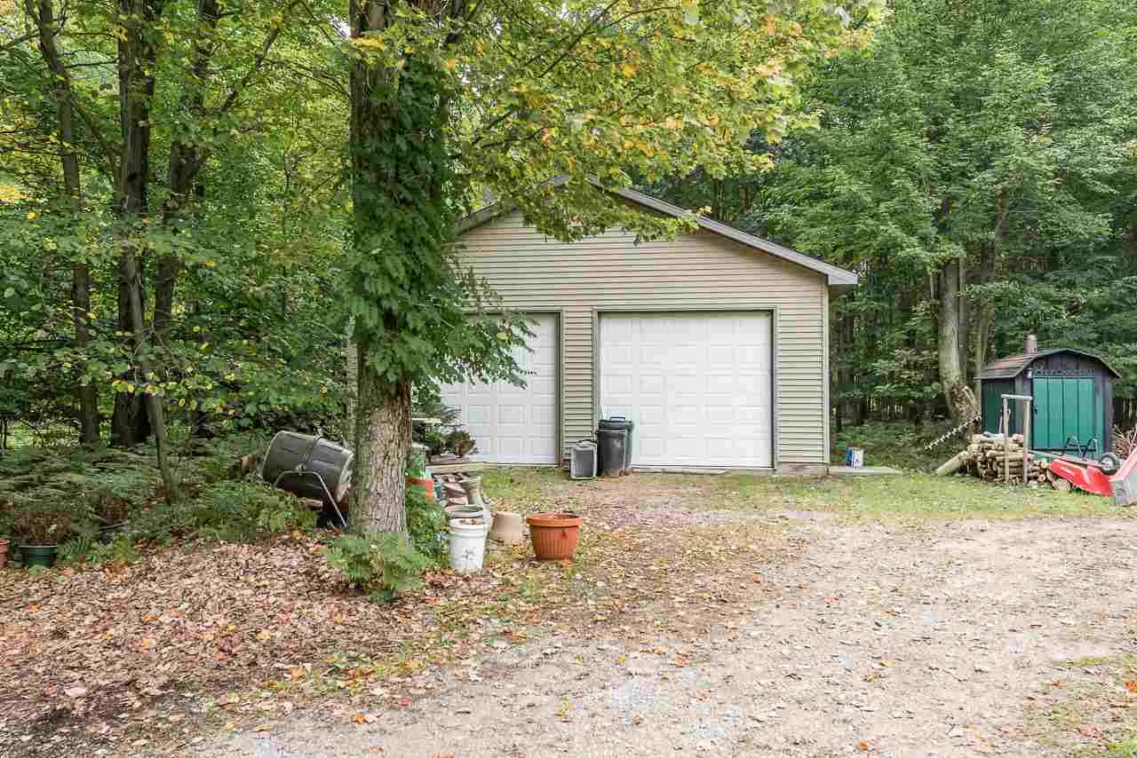 203 West River Road Kawkawlin, MI 48631 - Photo 26 of 27