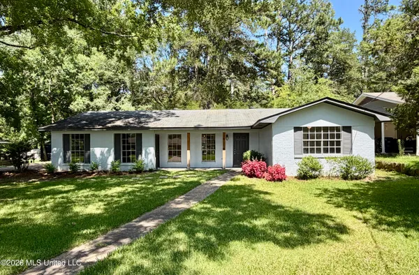 $219,000 | 904 Kent Drive, Clinton, MS 39056