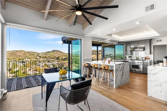 $2,199,000 | 12348 Circula Panorama Place, North Tustin, CA 92705