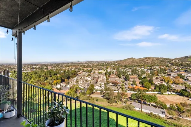 $2,199,000 | 12348 Circula Panorama Place, North Tustin, CA 92705
