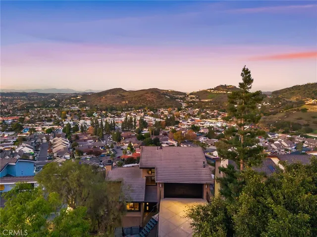 $2,199,000 | 12348 Circula Panorama Place, North Tustin, CA 92705