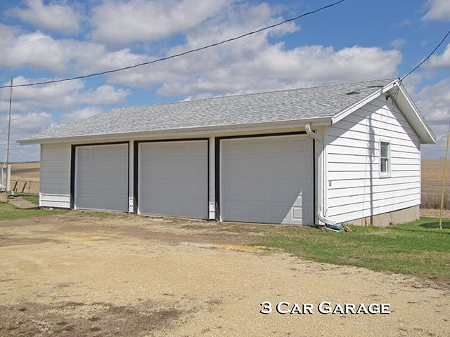 7574 County D Platteville, WI 53818 - Photo 4 of 28
